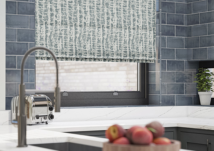Urbanite, Dark Titanium - Twist&Fit Roman Blind - Image 5